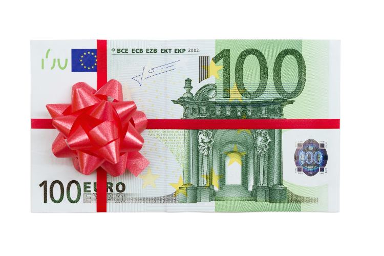 100 euro più sulla tredicesima 2024: a chi spettano