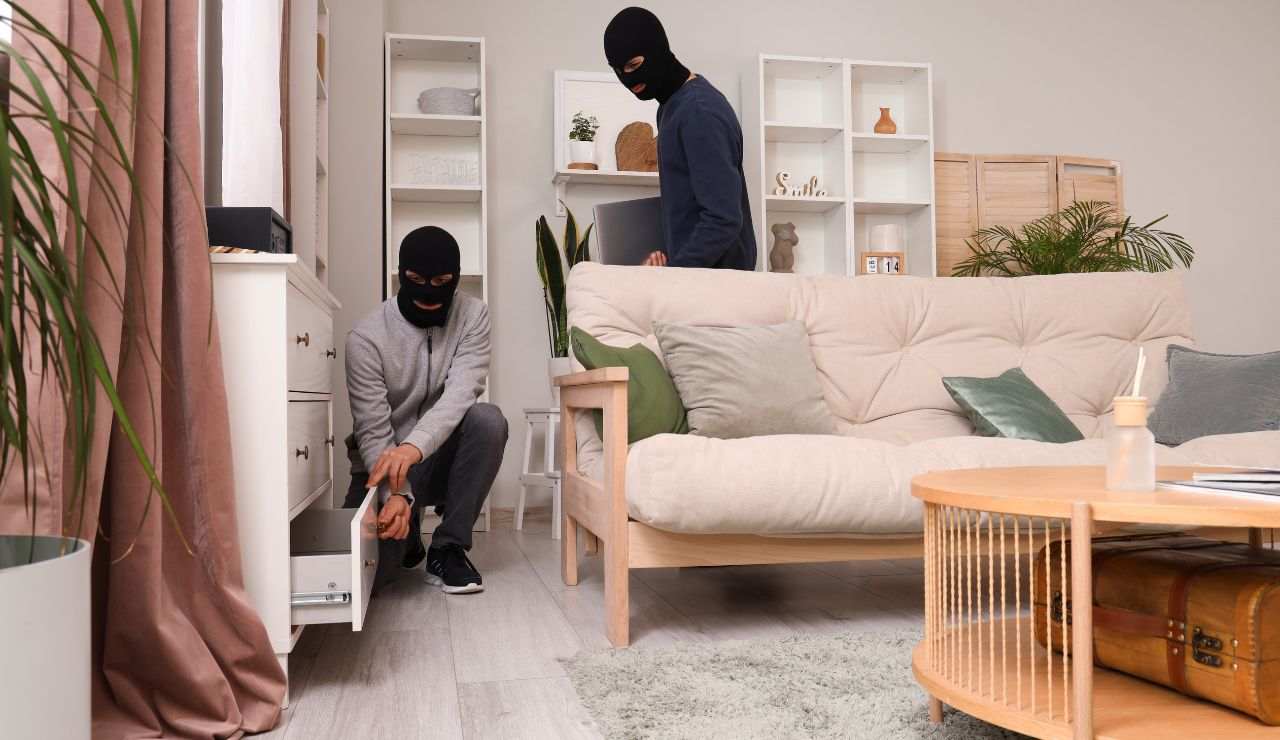 Ladri in casa
