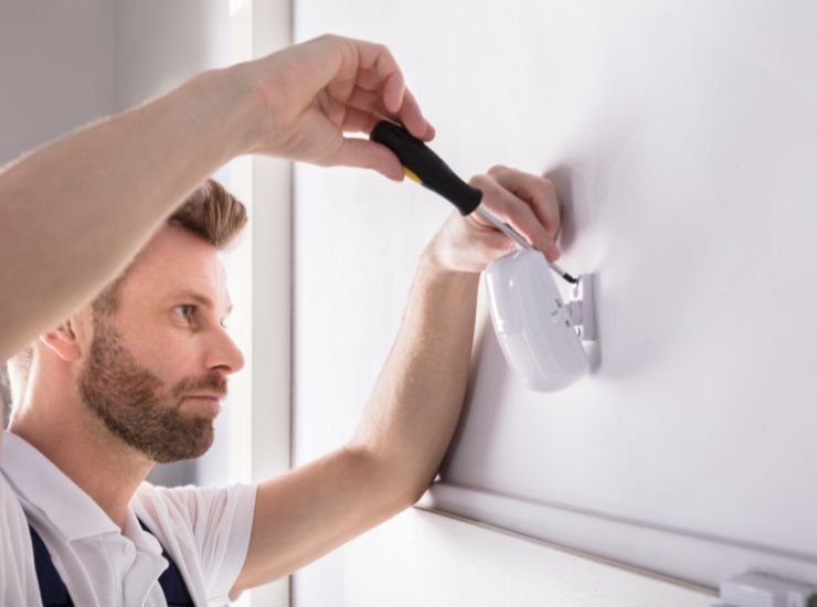 Installare un allarme di sicurezza