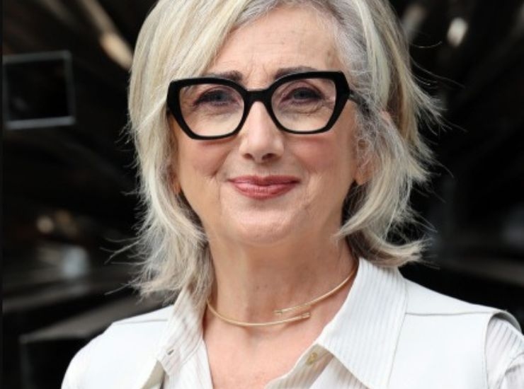 Lunetta Savino oggi