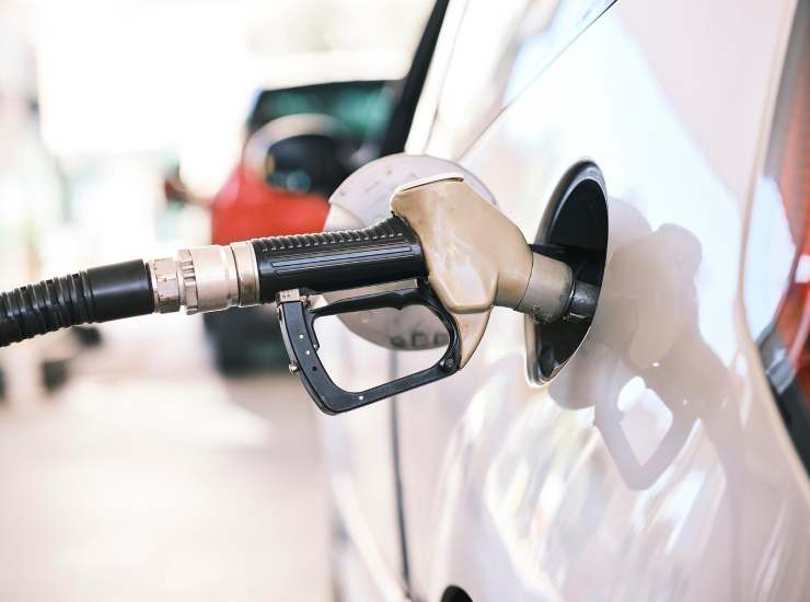 benzina e trucchetto segreto ecco qual è