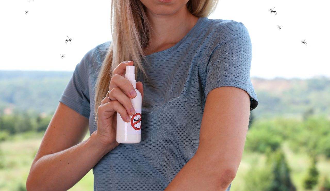 Spray antizanzare naturale