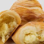 La chiamano “La regina delle sfogliatelle”: solo in questo minuscolo paesino la potete mangiare | è croccante e saporitissima