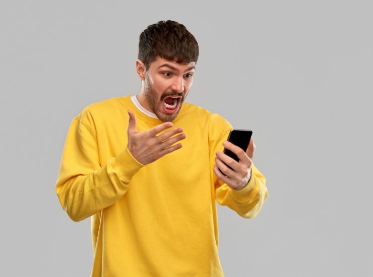 Truffe smartphone con applicazioni
