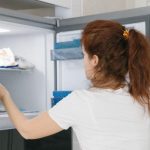 Consigli SALVA FREEZER: spesso non lo usiamo correttamente e lo roviniamo | Ecco come fare per ridurre rischi e sprechi